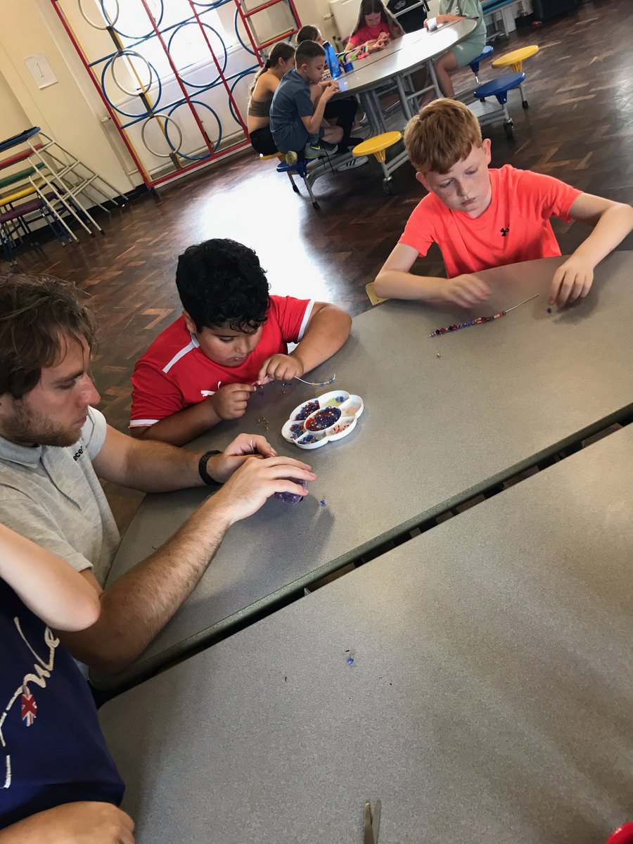 _Lifecentre's tweet image. More carnival fun with carnival beads! #concentrationface #HAF2023 #SalfordSummerOfFun