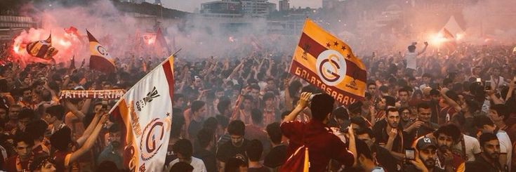 Mashodoww's tweet photo. her şey Galatasaray için durmayalım GT yapalım https://t.co/Y3HnonfNoD