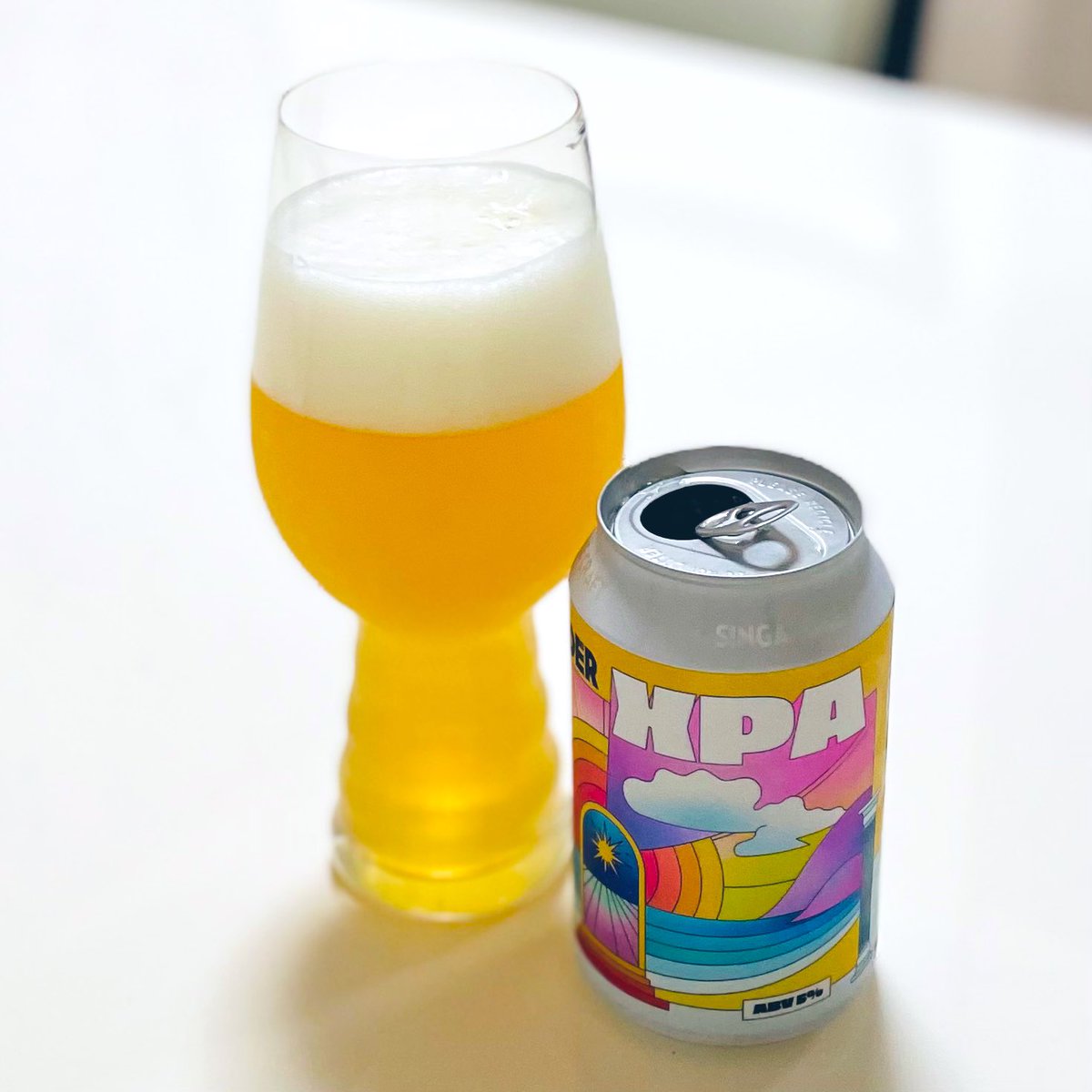MatsucocoJ's tweet photo. 京都醸造　毬佳
ベルジャンIPA

ミッケラー
ホップショップ HAZY IPA

Brewlander
XPA

ミッケラー
Wit Bier

#東京卍クラフトビール部
#IPA好き
#おうちDEビール https://t.co/Mf0ZA8sArb