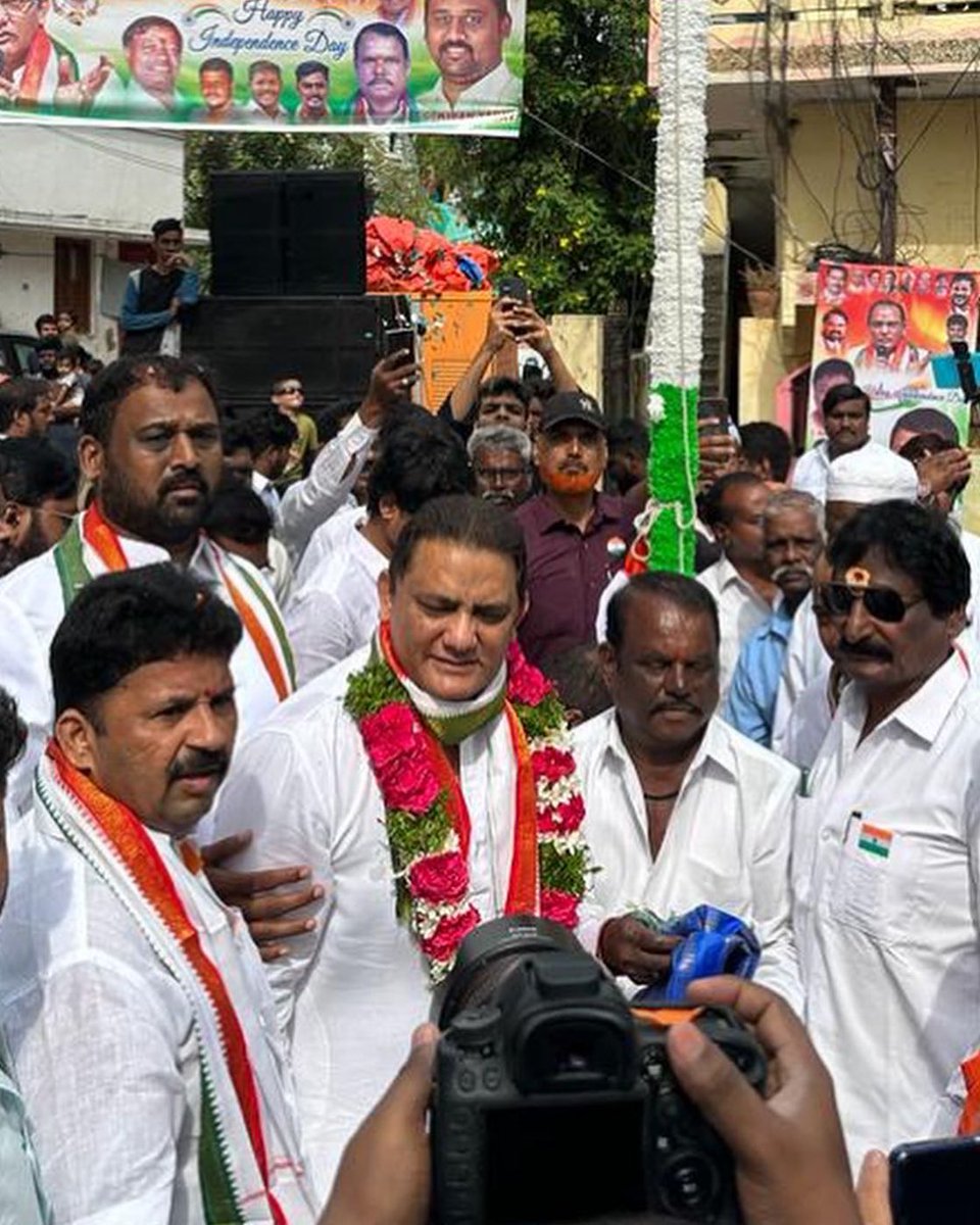 Happy Independence Day 🇮🇳 Flag hoisting in Yella Redpy Guda, Jubilee Hills Constituency. @INCTelangana #independenceday #indiannationalcongress #inc #telangana