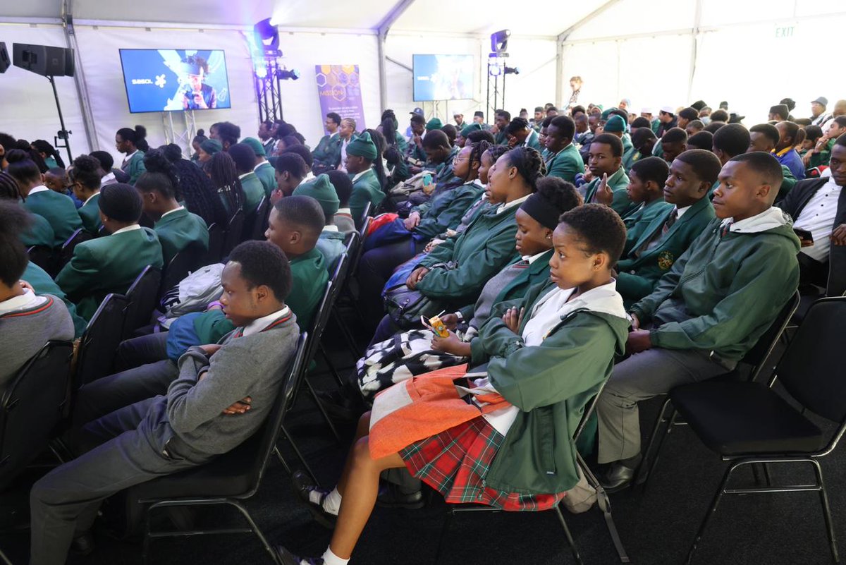 The aim is to instil in young individuals the realisation that they can be the catalysts for change and shape the world through limitless possibilities in STEAMI careers and innovation
 #SasolTechnoX