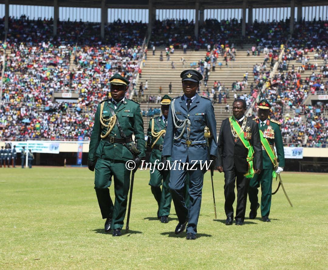 ttgono's tweet image. His Excellency the President and Commander in Chief of the Zimbabwe Defence Forces Cde E.D Mnangagwa @edmnangagwa inspects the ZDF Parade.
#DefenceForcesDay2023