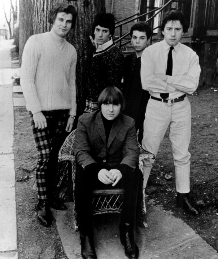 elsotaescala's tweet image. #bersions
454.- #TheSmithereens "Time Won't Let Me" -1994- (#ChetKelley, #TomKing) #TheOutsiders -1966-
youtu.be/zx5UZGoqv3c