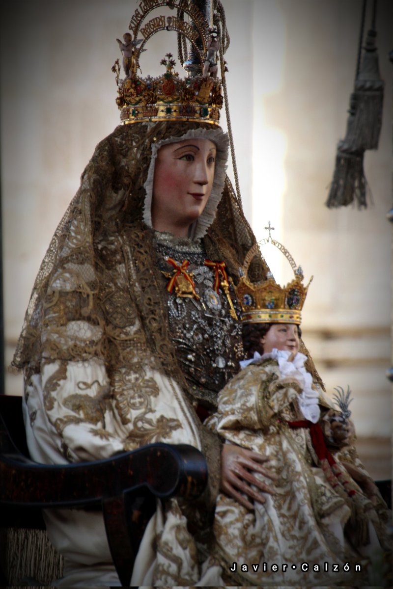 Galería del Día de la Virgen en #Sevilla 
Santísima Virgen de los Reyes, ruega por nosotros
#PerMeRegesRegnant #15deAgosto #DiadeLaVirgen #PatronadeSevilla #VirgendelosReyes23 #VirgendelosReyes #SevillaHoy #TDSCofrade #Glorias #Glorias23 #GloriasSevilla #Cofradias