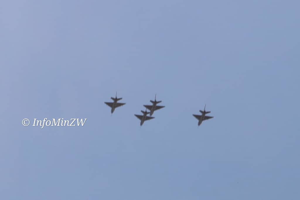 InfoMinZW's tweet image. His Excellency the President and Commander in Chief of the Zimbabwe Defence Forces (ZDF) Cde Emmerson Mnangagwa @edmnangagwa takes salute of the National Anthem, Fly Past and inspects the ZDF Parade.
#DefenceForcesDay2023
