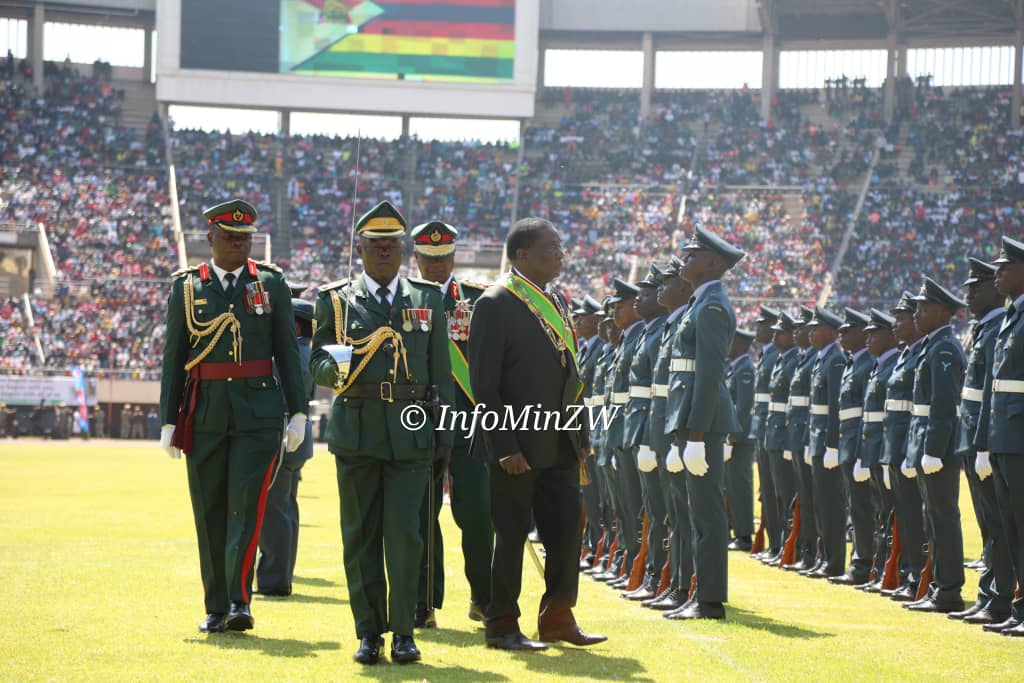 InfoMinZW's tweet image. His Excellency the President and Commander in Chief of the Zimbabwe Defence Forces (ZDF) Cde Emmerson Mnangagwa @edmnangagwa takes salute of the National Anthem, Fly Past and inspects the ZDF Parade.
#DefenceForcesDay2023