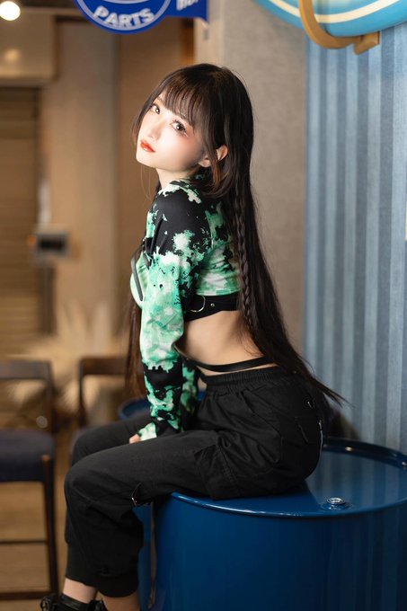 コスプレイヤーしろさきのTwitter画像19