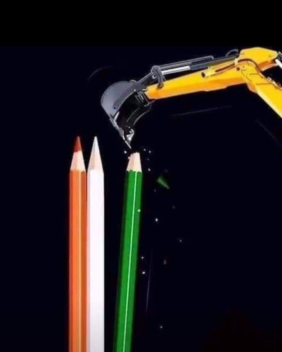 MuslimMirror's tweet photo. Happy Independence Day from 20 cr Indian Muslims. #IndependenceDay2023 #IndianMuslim https://t.co/kYIGjxNKz6