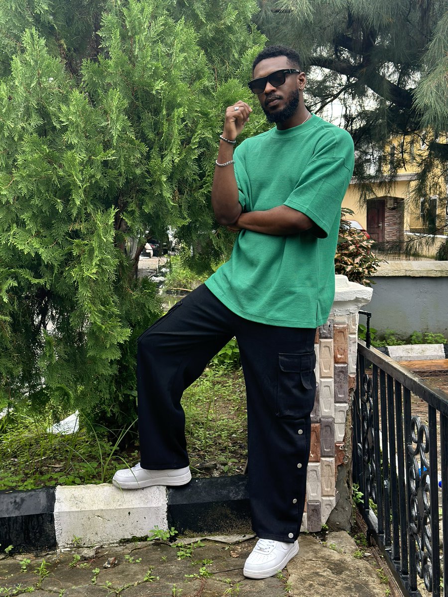 adekunleolopade's tweet photo. All shades of Deks!

VOTE ADEKUNLE
#BBNaija 
#BBNaijaAllStars https://t.co/YjRy0KgKDG