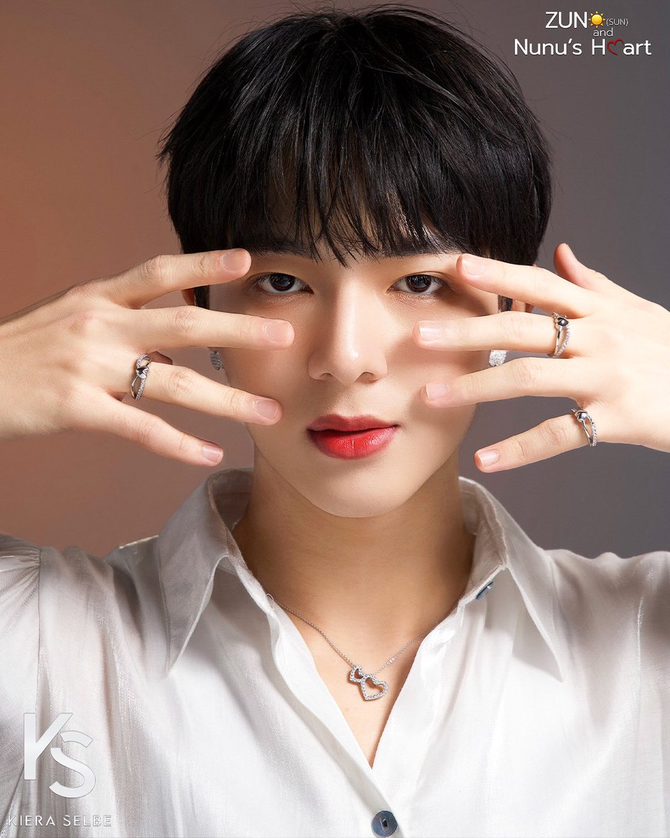 KieraSelbeBrand's tweet photo. "Wearing the love of Nature’s embrace in Zun(Sun)☀️ and Nunu’s heart💕 Collection ."

==

Can be place for the order Today - 10th September 2023 ONLY!

SHOP NOW AT🛒: SIAM CENTER M.FLOOR, BANGKOK

ONLINE SHOP🛍️: https://t.co/RpjAtk1Ouw

Registration for Video Call Event at 🔗: https://t.co/mzcnUxKtKk

📍หมายเหตุ : หากผู้ใดไม่ได้ลงทะเบียนในฟอร์มจะถือว่าไม่ได้เข้าร่วมกิจกรรม Top Spender หรือ ลุ้นเป็น Lucky Draw ในกิจกรรม Video Call Event with ZeeNunew

📍P.s.Those who did not fill in the form will not be able to participate in all activities. 

#KieraselbexZeeNunewCollection #ZeeNunew #ZeePruk #Nunew #Zunshine #NanaNu #ZonZon #ซนซน