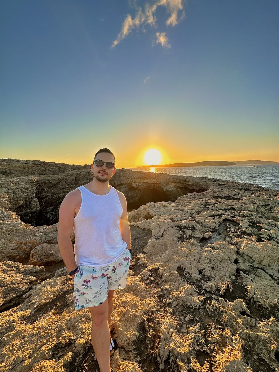 Escaping to Malta for a week of sun, sea, and relaxation was great. Completely recharged with these breathtaking views 🏖️☀️ #MaltaGetaway #RechargeMode