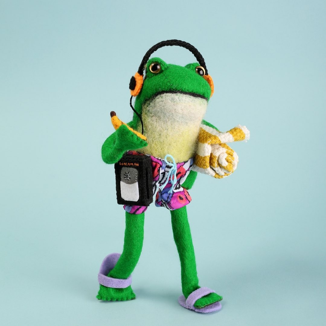 We're an all-time mega fan of @catrabbit and her sweet creations. 🐸

Subscribe to her PencilBooth and get a drop of fuzzy fun in your inbox! ✏️