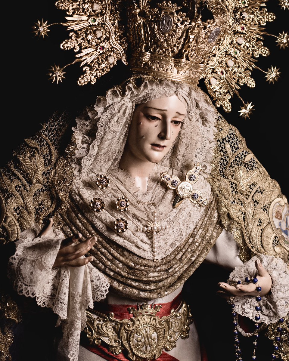 Hoy 15 de agosto, celebramos la Solemnidad de la Asunción de María.   

"Proclama mi alma la grandeza del Señor; se alegra mi espíritu en Dios, mi Salvador, porque ha mirado la humillación de su esclava. Desde ahora me felicitarán todas las generaciones".  

📸 <a href="/ImagineJaemmm/">Antonio Jaén Sánchez</a>