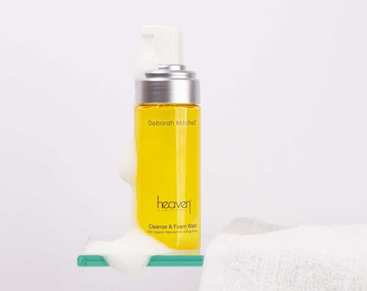 heavenskincare's tweet photo. 💛🌟 Cleanse, foam, glow! Indulge in the luxury of my Cleanse and Foam for a spa-like experience that refreshes and revitalises your skin 🛁💆‍♂️ #HeavenSkincare #SummerCleanse https://t.co/pBtSKETyZb https://t.co/Uqv0q9PBMA