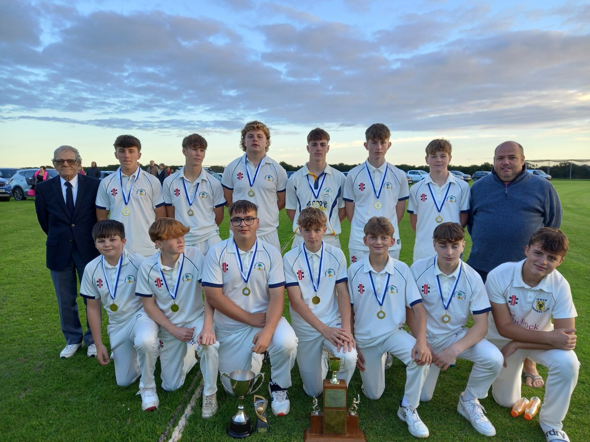 Martin C Jones tweet media