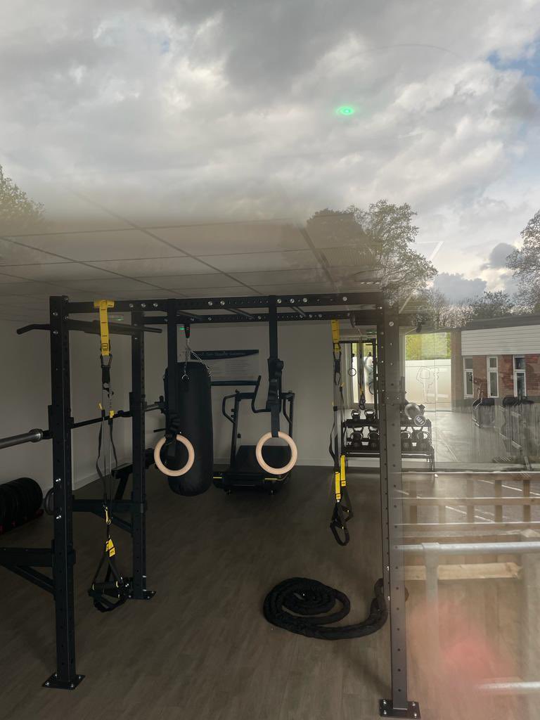 MissFliss90's tweet photo. @CrestNicholson Please can you advise why the Gym that residents were promised 2yrs ago on Walton Court Gardens still hasn’t been opened? Last update back in March was it would open soon…
Fully functional gym ready to go but not open due to petty politics between Crest and @A2DominionGroup https://t.co/ErOC7dZHOj