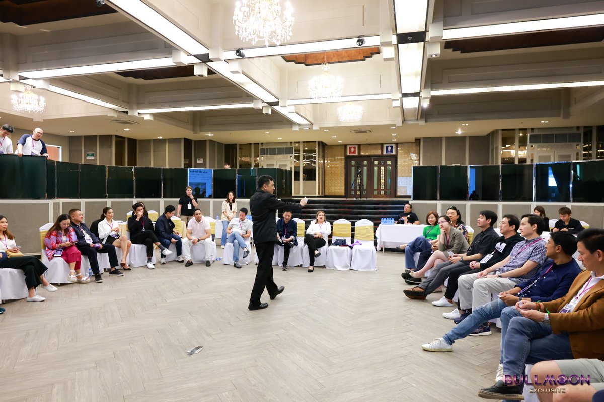 stock2morrow's tweet photo. บรรยากาศ Exclusive Workshop ให้เห็นถึงโลกการลงทุนจริง สร้างอารมณ์ร่วมจริง ที่นักเรียนรุ่นที่ 1 ของ #BullMoonExclusive พูดเป็นเสียงเดียวกันว่า "มันสุดยอดมาก"
รุ่น 2 นี้ ห้ามพลาดนะครับ!
ดูรายละเอียด/สมัครเลย 👉 https://t.co/ozXFSm8kme
#InvestmentCourse #BusinessCourse #Networking https://t.co/3fNZVNx258