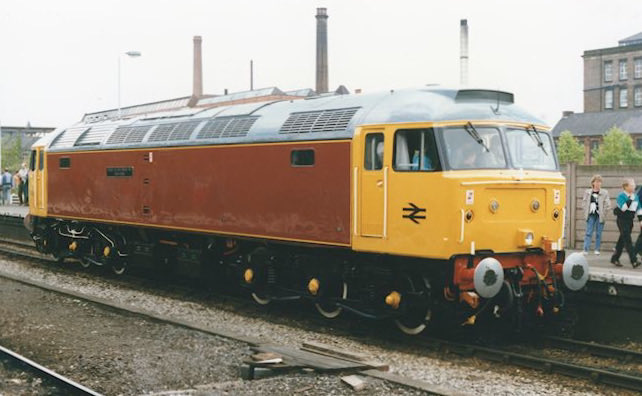 NickCar23619332's tweet photo. 97561, ex 47561, on display at the Midland Counties Railway 150 exhibition at Nottingham on 4/6/89, photographer unknown. https://t.co/TFmxPDlk6z