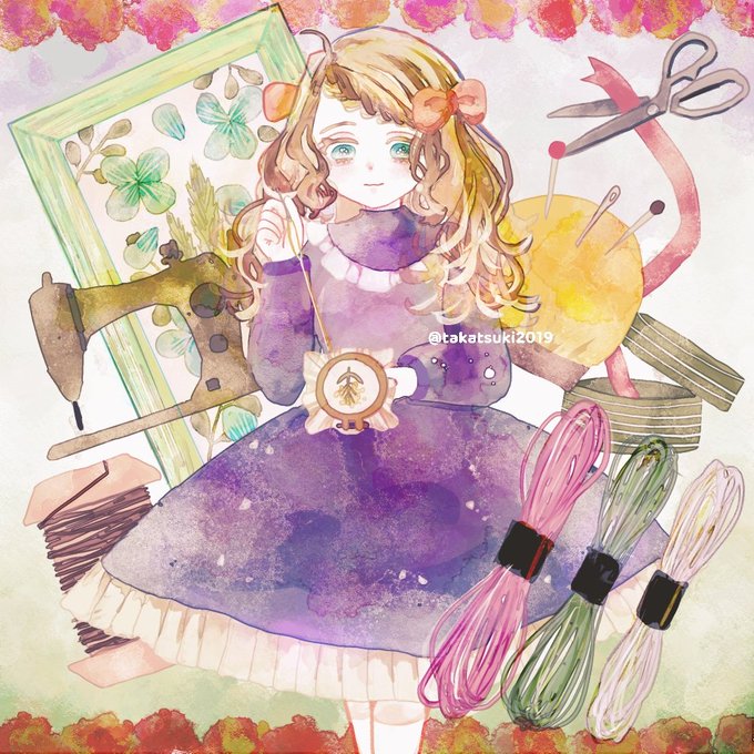 「frills holding scissors」 illustration images(Latest)