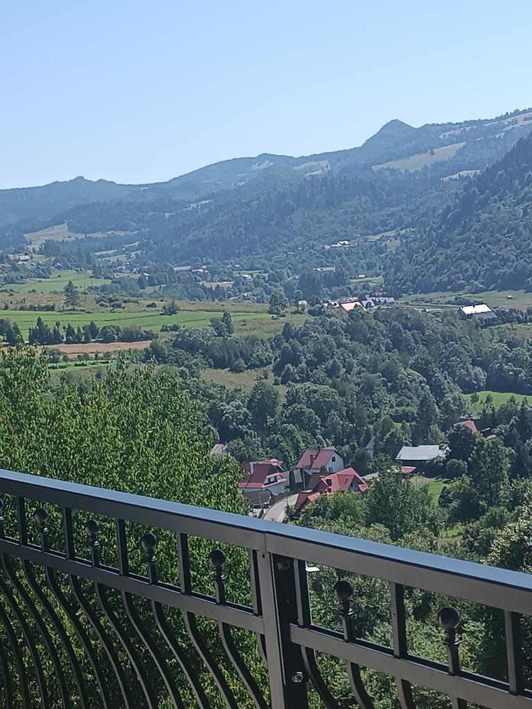 Joanna43506532's tweet image. Pozdrawiam serdecznie #gorąco 😅☀️ ,,urlopowo,,z pięknych Pienin 👋🎩🏞️🌄 #Polskajestpiękna 🫶❤️✌️🇵🇱🇵🇱🇵🇱🇵🇱