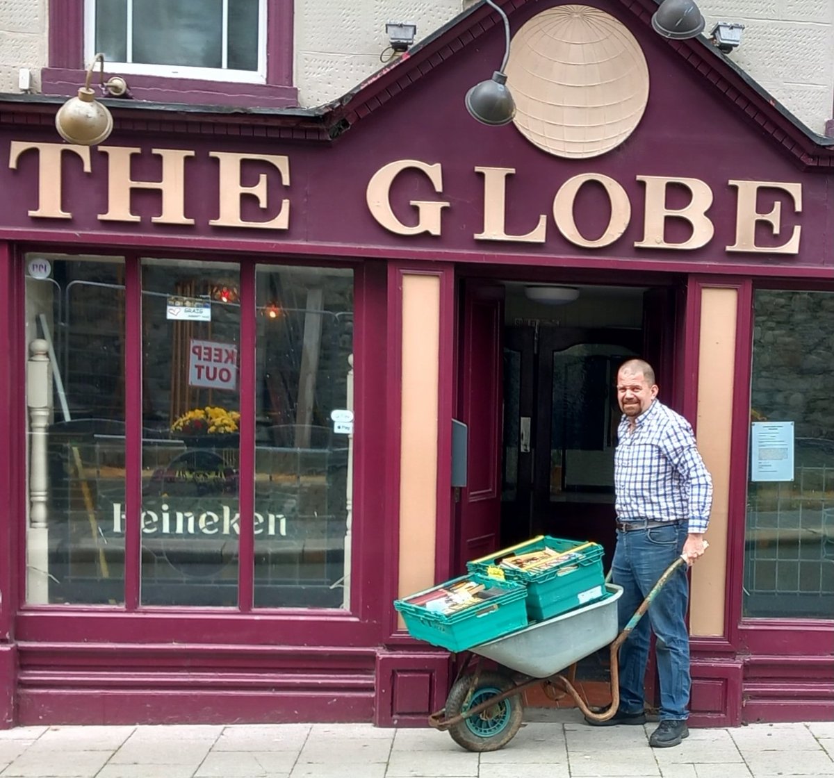 RedBooksWexford's tweet photo. WIN A WHEELBARROW OF NEW BOOKS....

We will be setting up shop again at the Town of Books Festival in Graiguenamanagh this weekend, and we will have a FREE DRAW for anyone who buys off us at this years event with the prize being a wheelbarrow of new books valued at €500. https://t.co/vebGVrAAga
