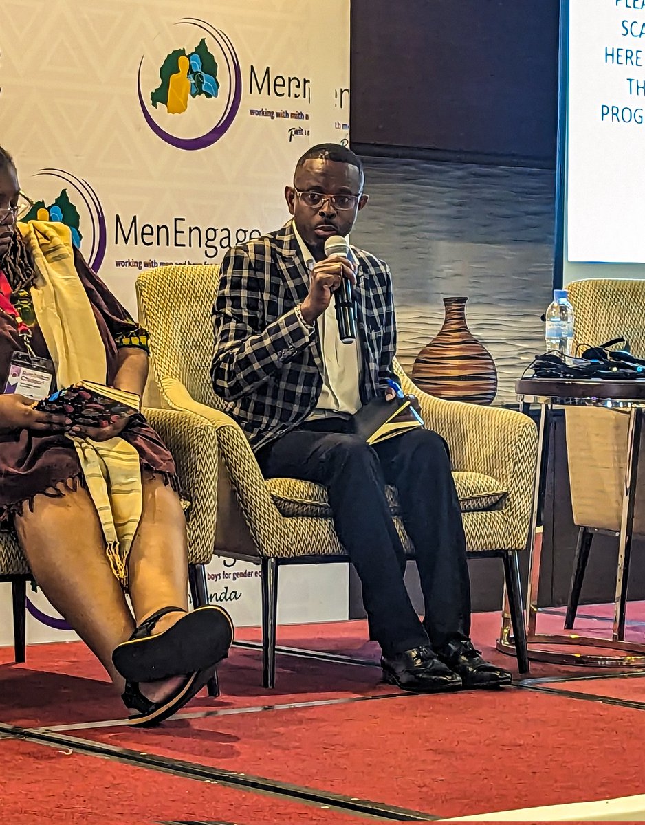 And addressing #equality as a development issue, plus noting that transformation can still happen at any age bracket so everyone needs to be involved. This was brought up by Chrispin Chomba (<a href="/chrispinchomba/">Chrispin Chomba</a>) from <a href="/SAfAIDS/">SAfAIDS</a> from Zambia. 

6/6
#MEASymposium