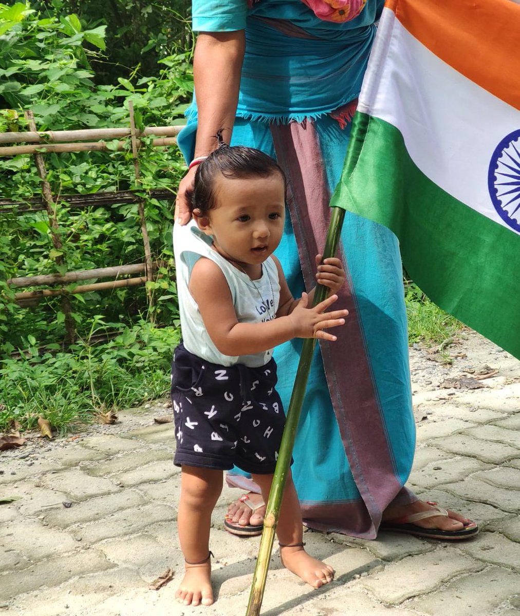 UddeshyaRamchi3's tweet photo. Happy independence day https://t.co/RkW47TEsTr