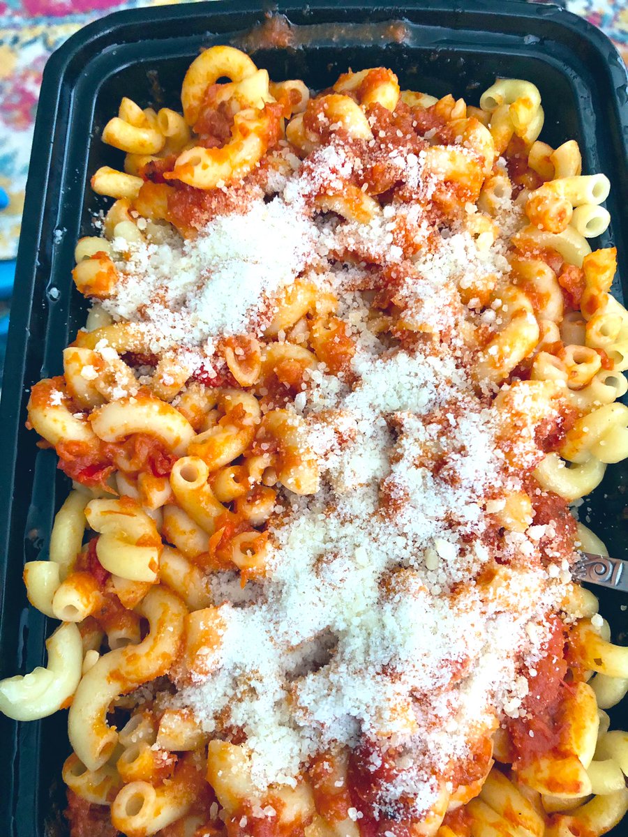 LeighTobes's tweet photo. ๐ Yes #pasta for #breakfast! #themostimportantmeal #dinnerforbreakfast @ICanCookThis https://t.co/51D7M8efLr