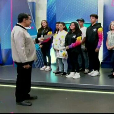 ¡Orgullo  del estado Anzoátegui!

En el programa #conmaduro+ nuestros Bachilleres con mejores promedios cuentan su experiencia en La Guaira al Presidente @nicolasmaduro 
Gracias a la iniciativa de <a href="/luismarcanos/">Luis Marcano</a> y José Alejandro Terán.

@mppeducacion 
<a href="/cdceanzoategui/">Centro de Desarrollo de la Calidad Educativa Anz</a>