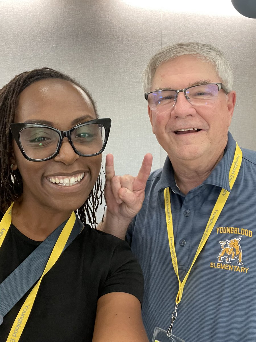 Mr. Youngblood & I are ready to get this party started! We had an amazing Meet the Teacher night! Ready for day #1! #HornsUp #YoungbloodElementary #katyisd #meettheteacher