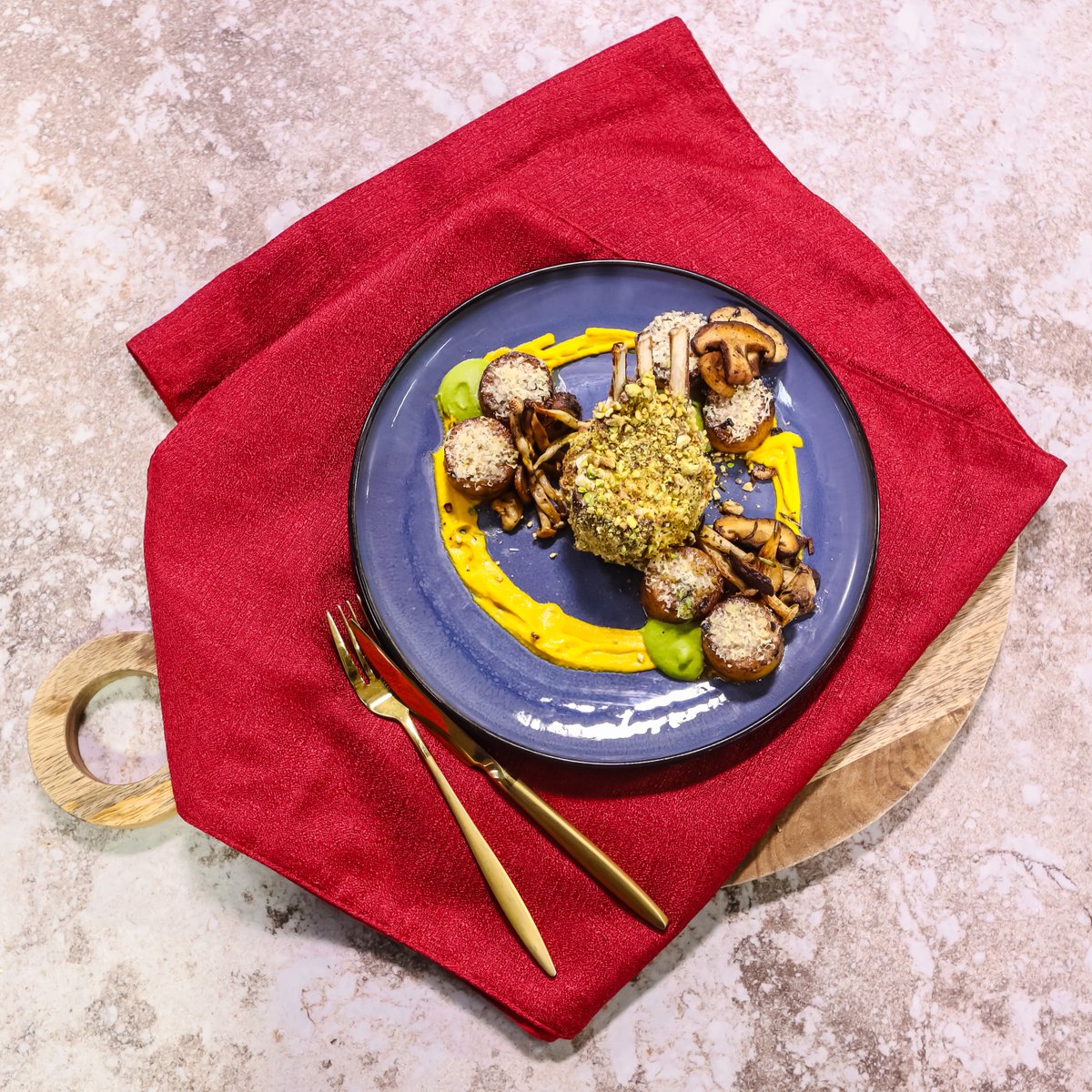 AfternoonChat's tweet photo. Let's give a big congrats to our first contestant in the #Excella Young Chef Competition - Linda Mazibuko 🥳
Recipe: https://t.co/GLYVwwfd2X

Catch us next week as we bring you the next young chef battling for the title &amp; R20 000 grand prize! #MealsMadeExcellent #AfternoonExpress https://t.co/B1ru0fuWpF