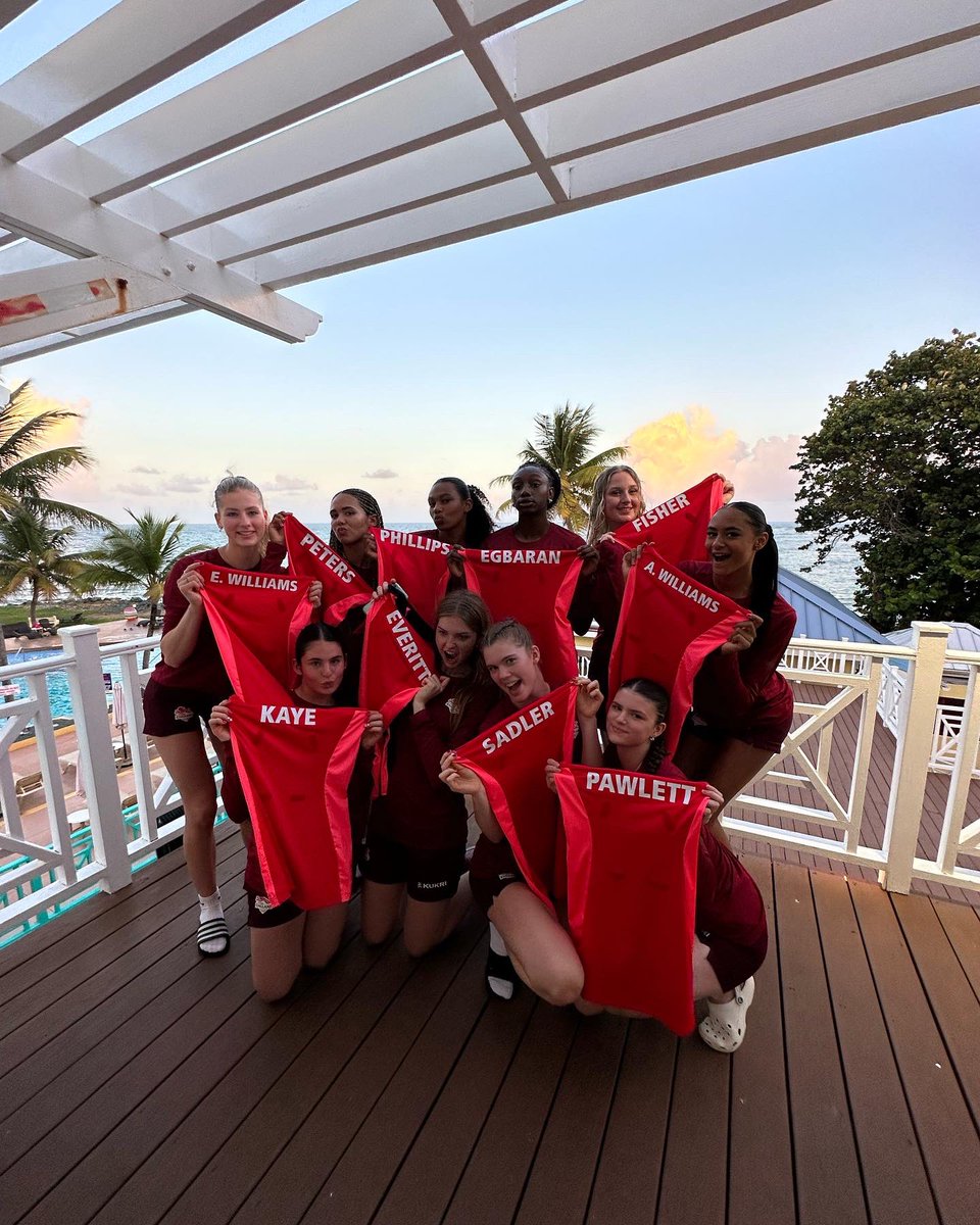 CYG Trinbago 2023🏴󠁧󠁢󠁥󠁮󠁧󠁿 The most amazing experience I’ll never forget with an even better group of people. And to come away with a medal topped it all off 🥉 A massive thank you to @TeamEngland and @EnglandNetball for the opportunity and @TeamSportsAid for the support 🫶🏼