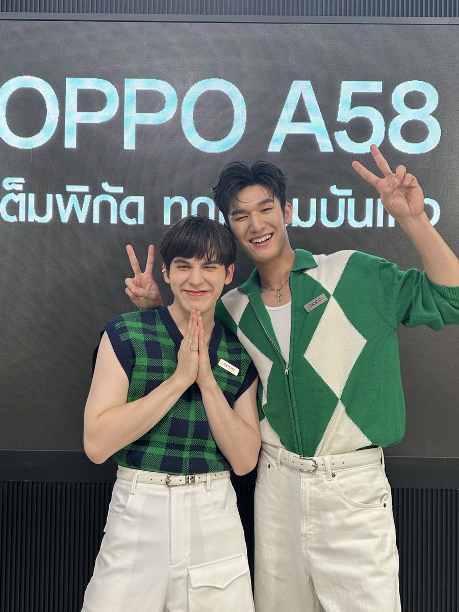 mos_psl's tweet photo. จบไปแล้วขอบคุณมากๆนะครับสำหรับวันนี้
สนุกมากเลย ขอบคุณบอสทุกคนที่ช่วยเล่นเทรนน้า เต็มที่สุดๆเลยใจฟูมาก💕 #OPPOA58TH https://t.co/8HopaYpem8