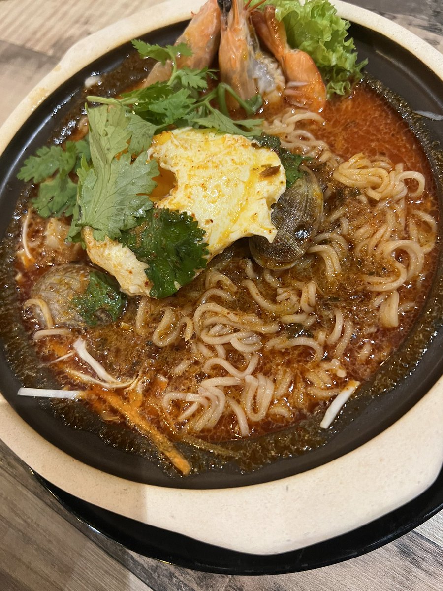 Eijj15's tweet photo. Ehem 🤤 @caffreyjoons https://t.co/Y82xaIdPNz