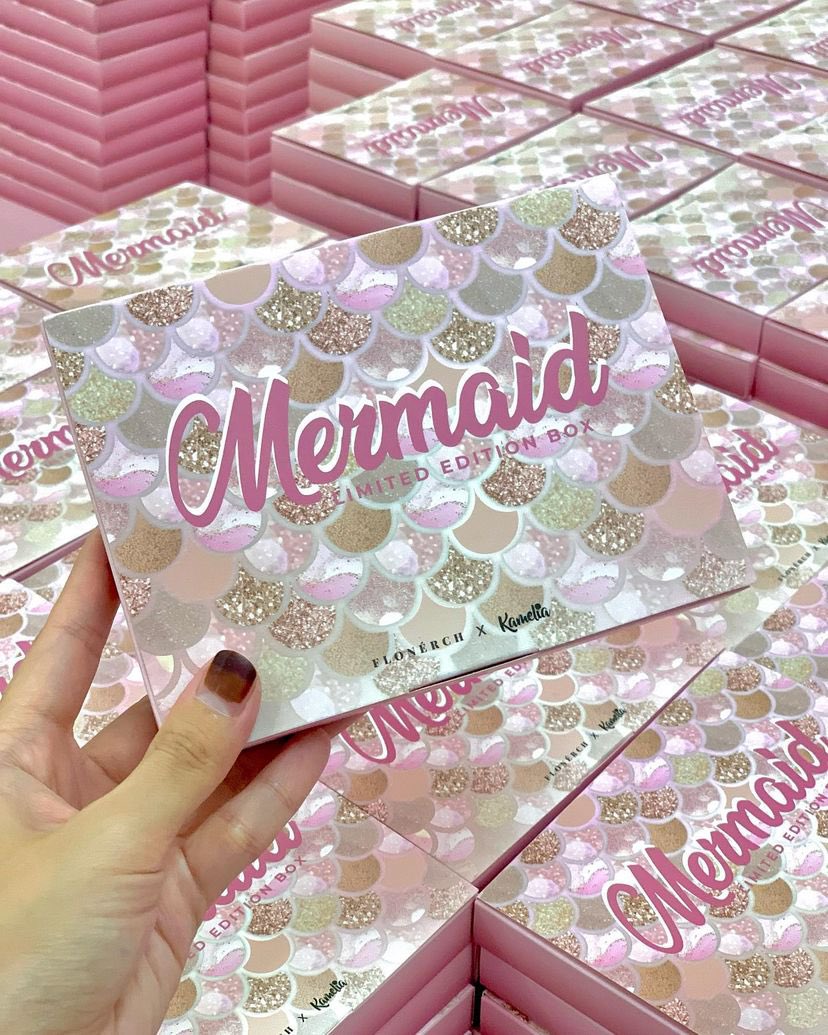 With just RM35, you may brighten someone's day with this "Mermaid Box"! 🧜🏻‍♀️✨

Psst psstt…. you don’t need to pay for the postage 😜