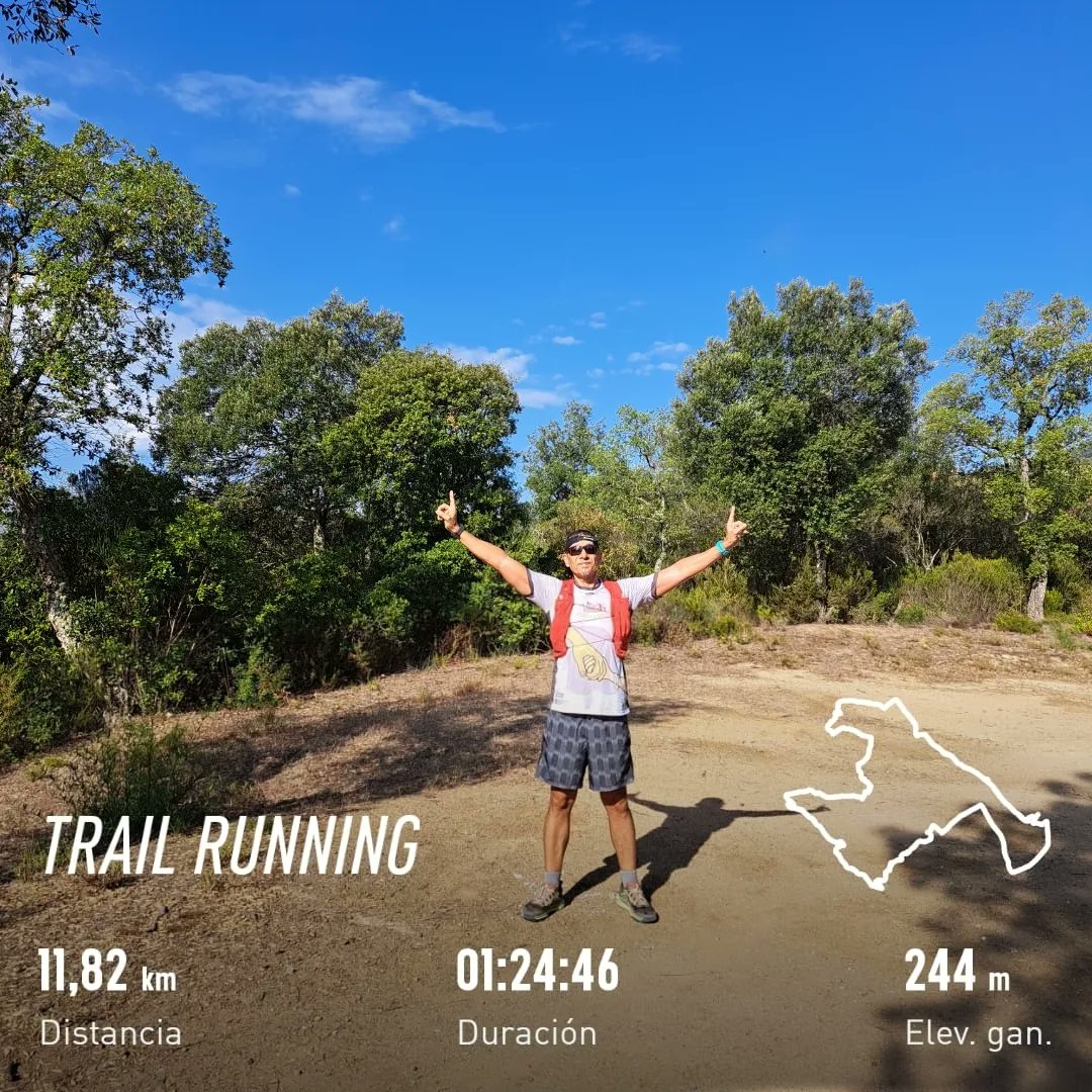 danisoriano70's tweet photo. Un poquito de Trail con @xescaperez, sin perdernos con el track ✌️
1️⃣0️⃣5️⃣0️⃣‼️
#runeveryday
#correcat
#day1050
#metodosori
#RonhillSpain
#drinkingrunners #kmsxalimentos #nofunnorun
#mrfree
#amibola
#retodravet
#pieldemariposa https://t.co/7xOtAsQlIj