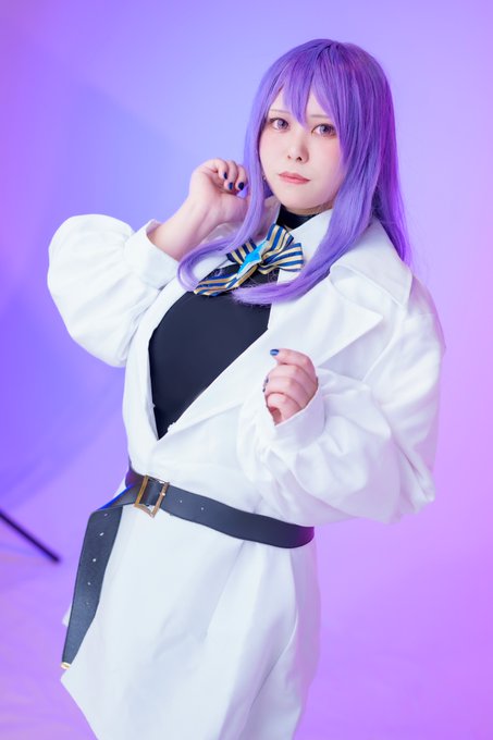 ムーナホシノヴァコスプレ 🌳大自然まか🦄 | ムーナ・ホシノヴァ(Moona Hoshinova)🔮 🌙‎𖤐