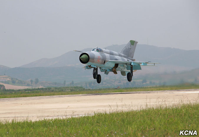 朝鮮人民軍bot tweet media