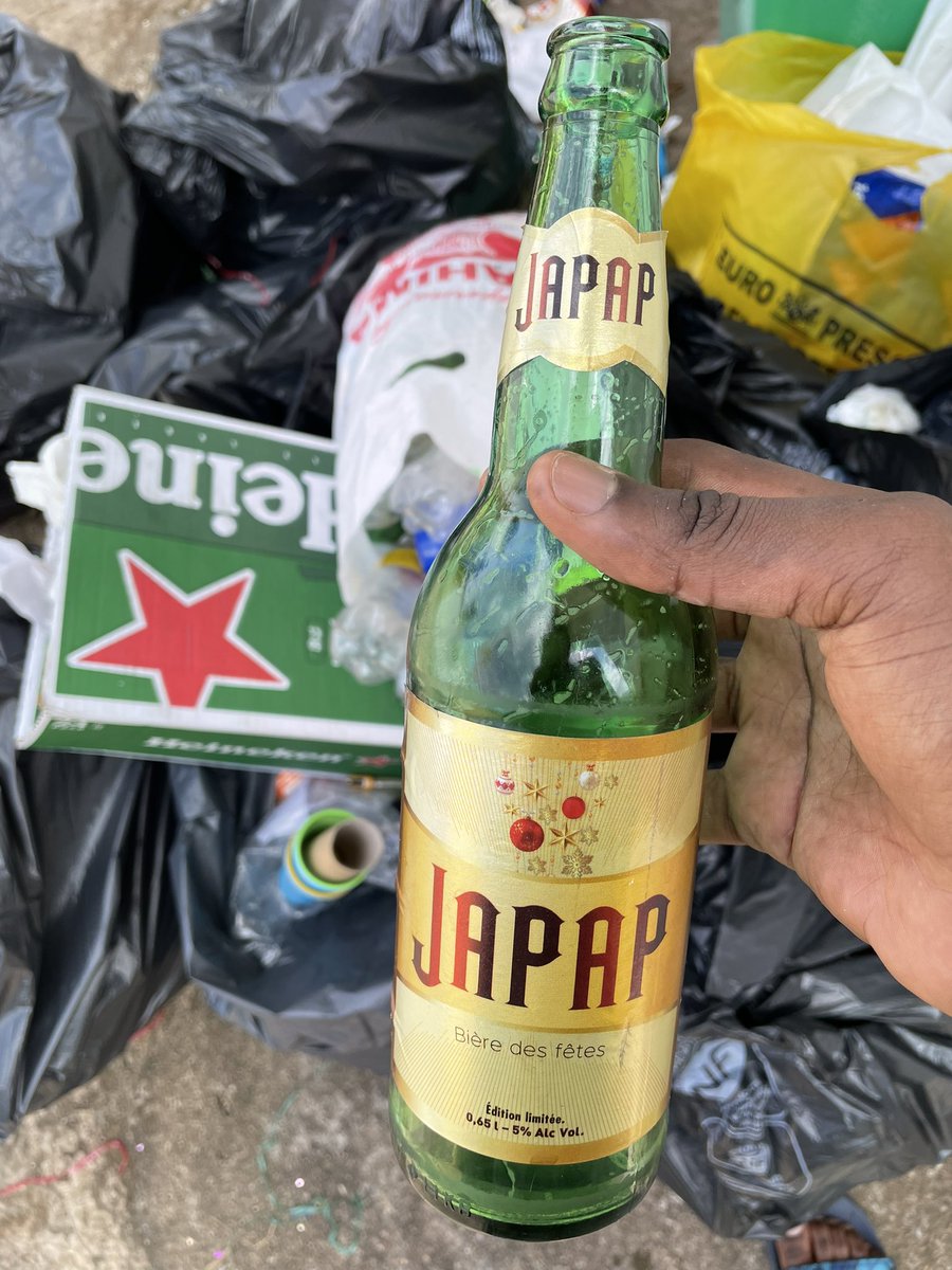 BerthierAce's tweet photo. Le #Japap sur les décisions du TAS est lancé...
On doit encore donner le micro à l'ambassadeur Roger Milla..
🔥🔥🔥 https://t.co/Bpe4SlZzvN