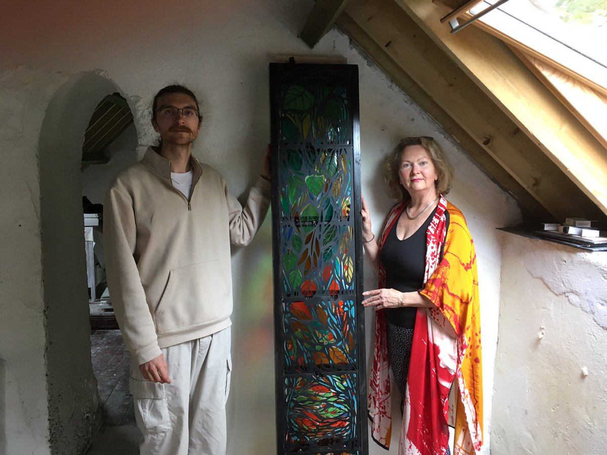 AngelaBradyDesigns tweet media