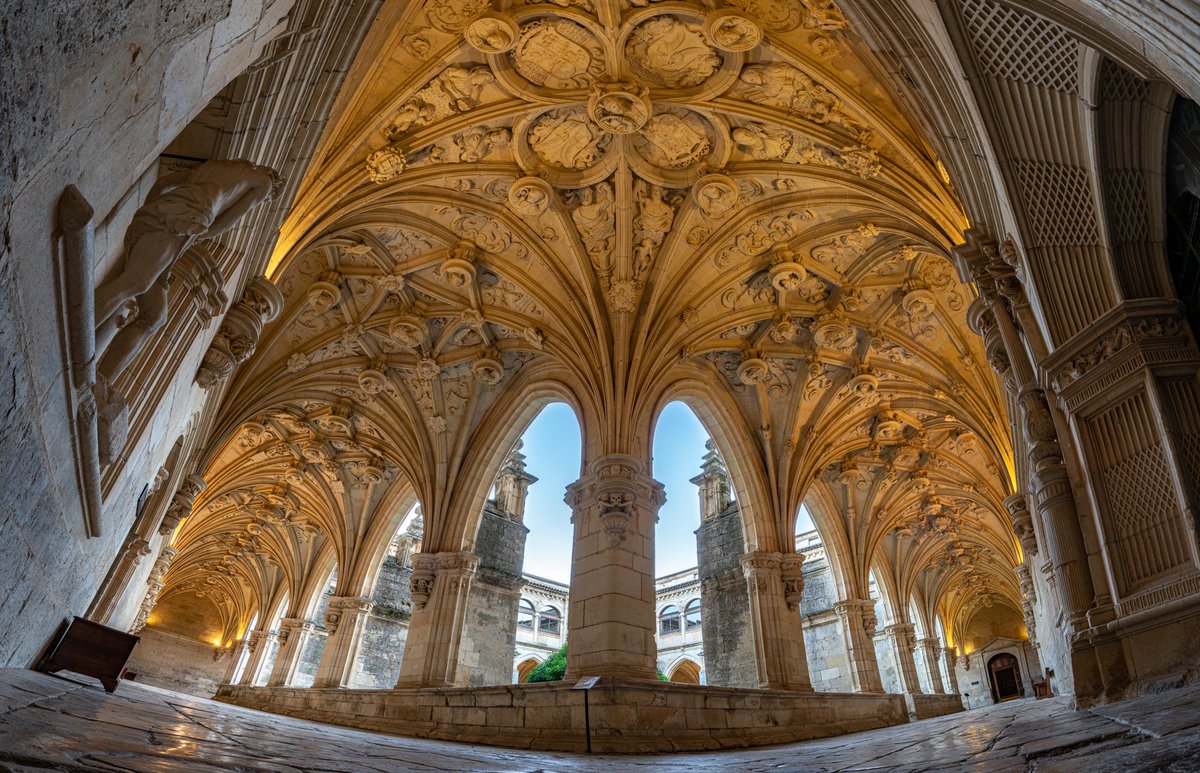 Cluny Ibérica tweet media