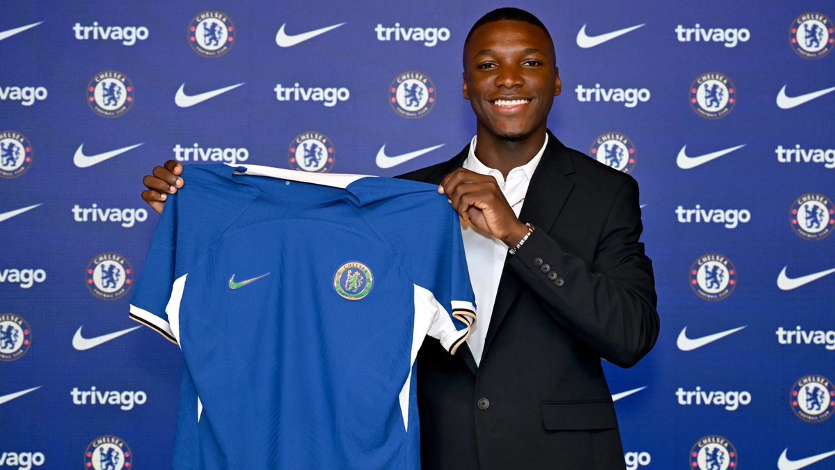 pabloespinosa11's tweet photo. El Chelsea ha convertido a Enzo y Caicedo en los 2 fichajes más caros de la historia del fútbol inglés.

Desde el verano pasado, se han gastado casi 950M de euros en fichajes.

¿Cómo es posible que lo hagan sin romper las reglas del FFP? Vamos a intentar explicarlo. https://t.co/fgsfSFywOd