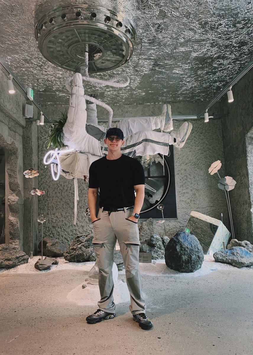 WonhoSupport's tweet photo. 230815 | فانكافيه

🐰: يب

#원호 #WONHO #وونهو https://t.co/JnrbVTpDUJ