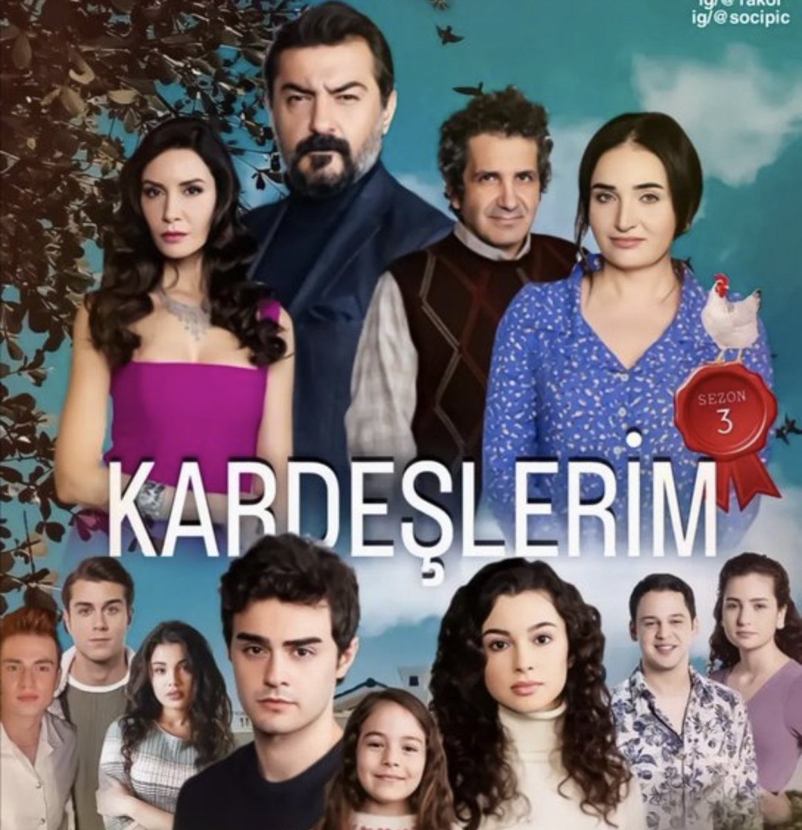 ada1ada13's tweet photo. #Kardeslerim
الصحفية بيرسين : " سيبدأ المسلسل في الموسم الجديد بحلقة مثيرة  للغاية سيتم الحديث عنها لأسابيع و وفقًا للمعلومات المسربة من الكواليس سينفصل أونور سعيد ياران(دوروك) في الحلقة الأولى للمسلسل ، سنرى ما إذا كانت هذه الإشاعات صحيحة أم لا ؟! 
#OnurSeyitYaran #AsDor #Doruk https://t.co/L2RCp4WSfw