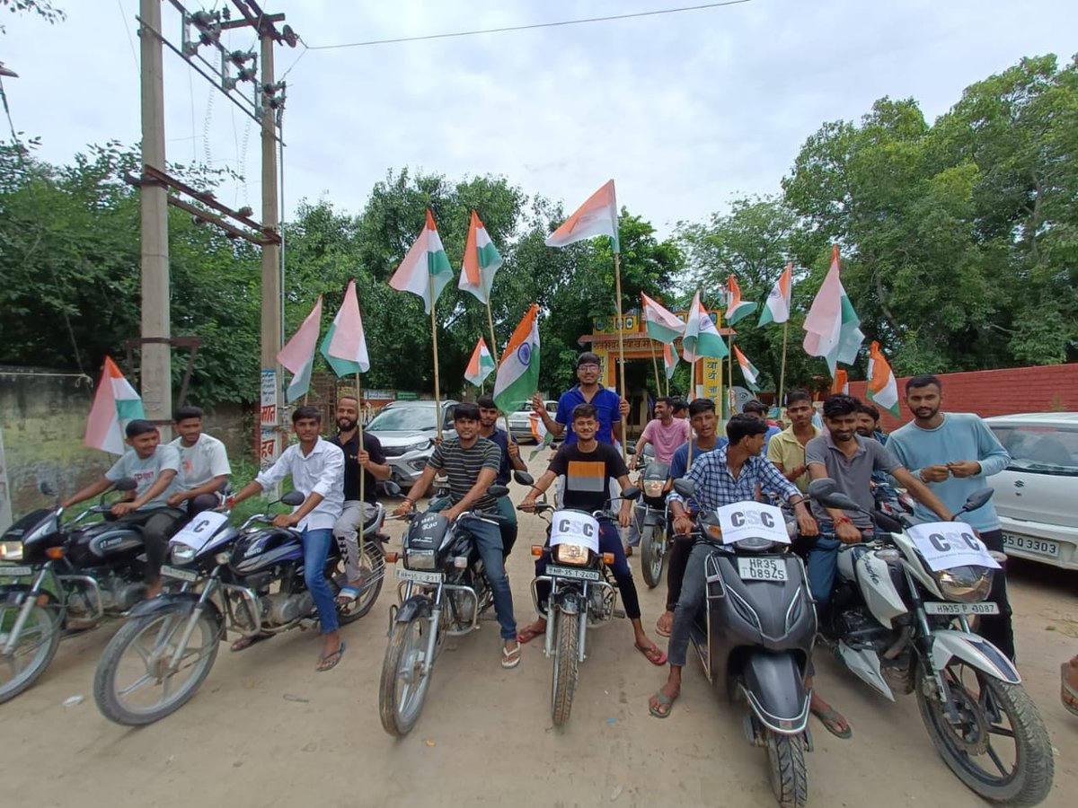 dmjagdeep's tweet photo. CSC वी एल ई नीरज ने बाइक रैली कर मनाया आजादी दिवस |

#HappyIndependenceDay 
@CSCegov_ @cscharyana @DC_Rewari https://t.co/LhCZSHjOVs