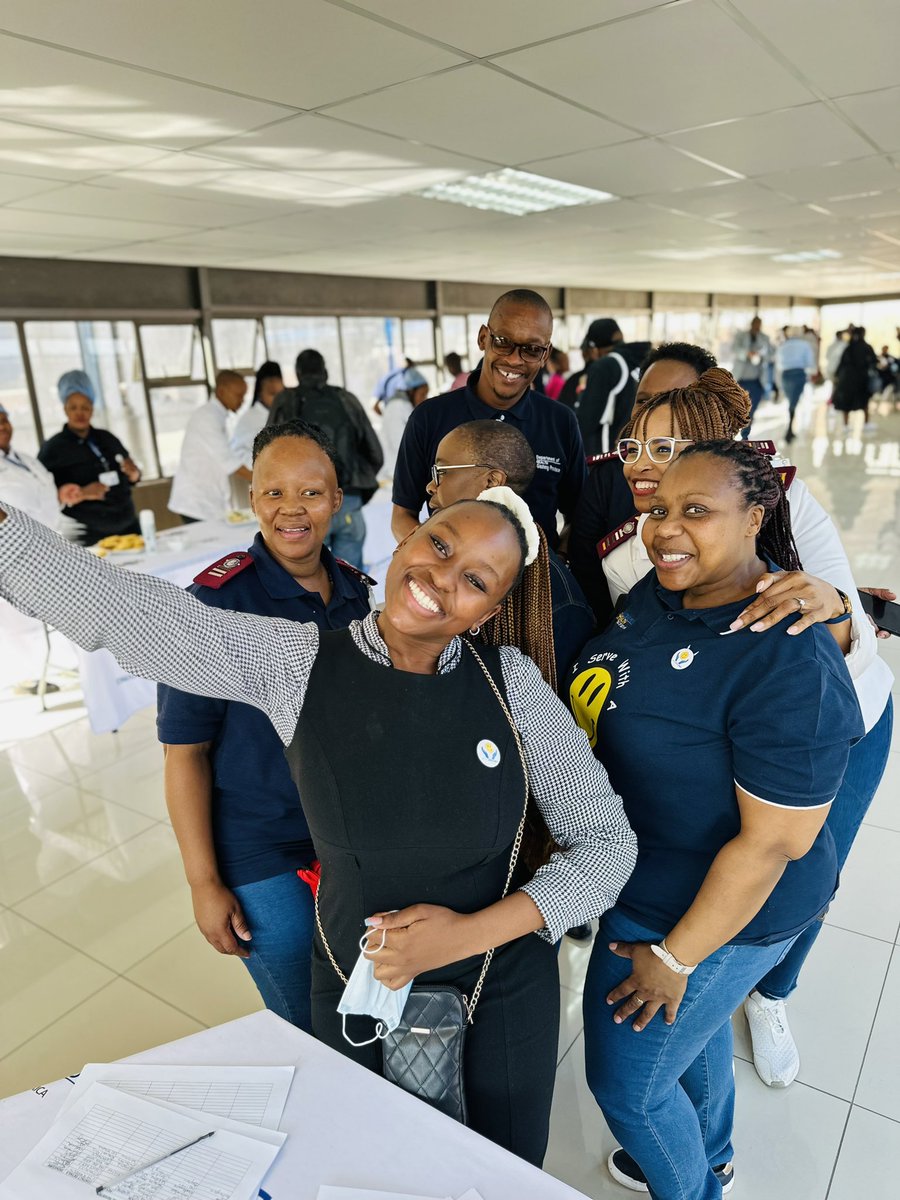 Serve Smart.
Serve with kindness.
Serve with a Smile.
#GrowingGautengTogether 
#IServerWithASmile