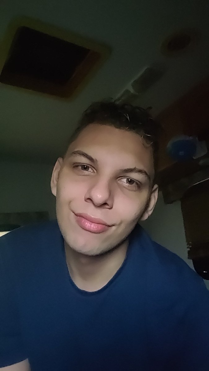 Austinmknowles1's tweet photo. Happy birthday to me 🥳 🎉 🪅 🎊  I'm 23 💀. https://t.co/ZhOJLN3bit