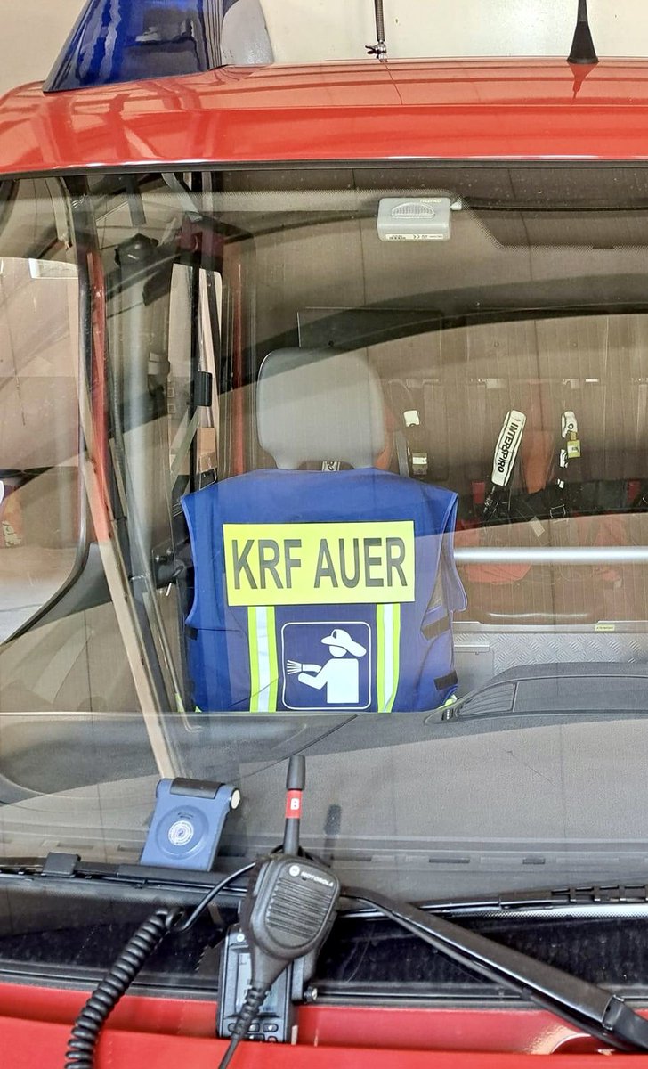 Swissphone_IT's tweet photo. Jederzeit einsatzbereit! 👩🚒 🚒 #swissphone #alarmierung #squad #freiwilligefeuerwehr #südtirol https://t.co/pZzat2hpyB