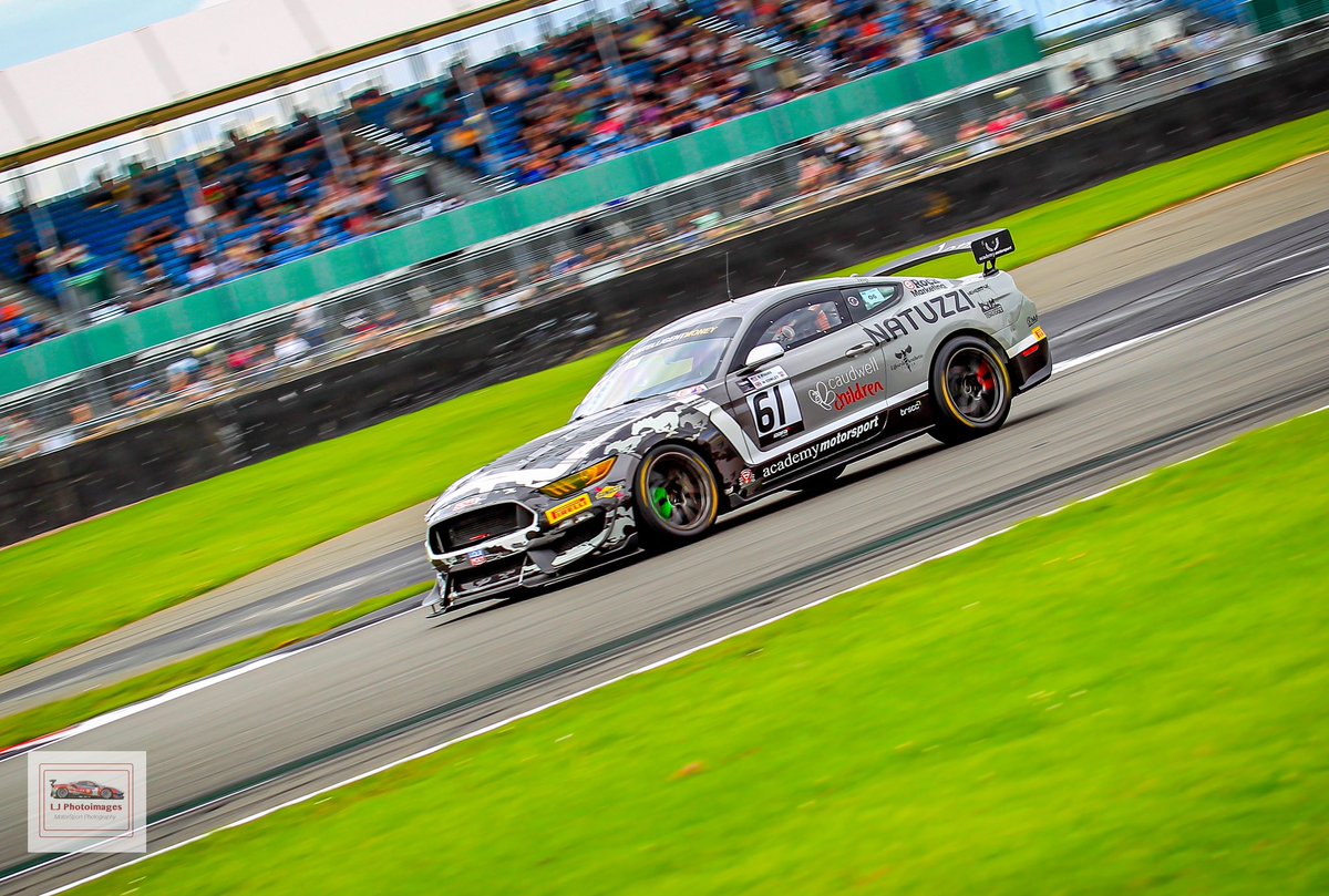 Had a great time at Silverstone attending FordFair this weekend! Big thank you to Liqui Moly for supplying all the fluids for the cars this season!

#erikevansracing #erikevans #britishgtchampionship #britishgt #academymotorsport #fordmustang #gt4 #mustanggt4 #fordperformance