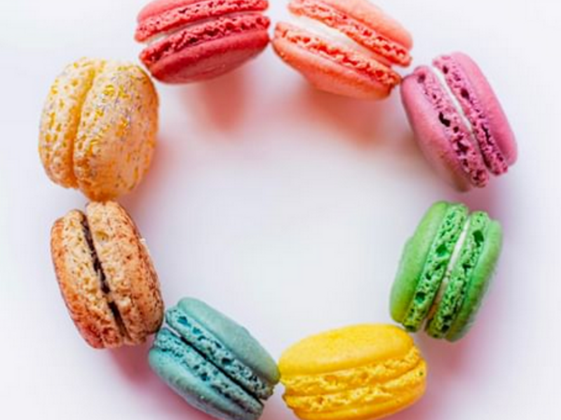 LivingTraverse's tweet photo. Le Macaron French Desserts Now Open in Traverse City https://t.co/a39kGTUg7d 

#frenchdesserts #desserts #lemacaron #food #traversecity #michigan https://t.co/6vCQ8pi4vE